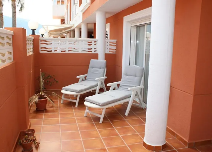 Apto. Con Gran Terraza Y Acceso Directo A Piscina. アパート *